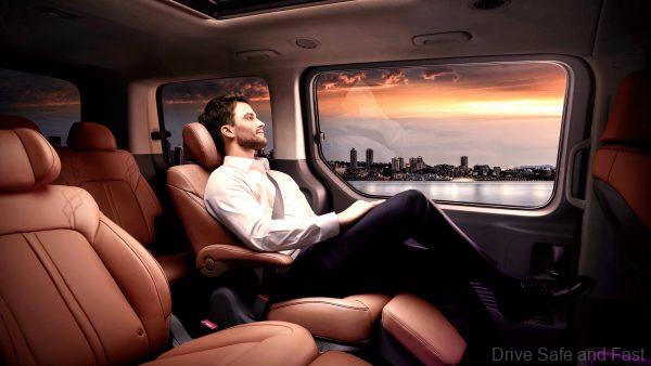 Hyundai STARIA Luxury MPV_aircraft seats