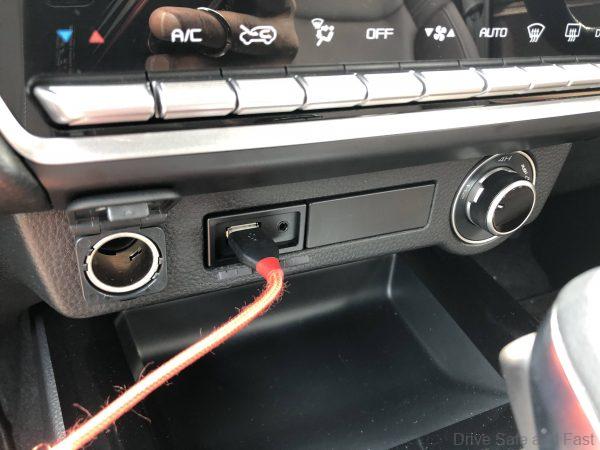 Isuzu D-MAX X-Terrain 3.0L Diesel 4x4_buttons