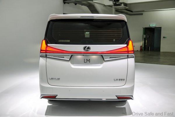 2021 Lexus LM 350 rear exterior
