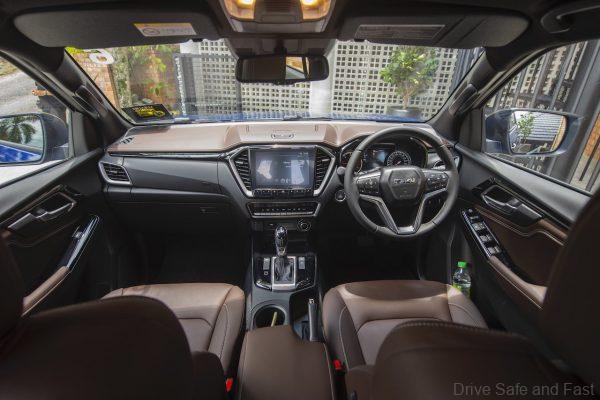 2021 Isuzu D-Max Cabin