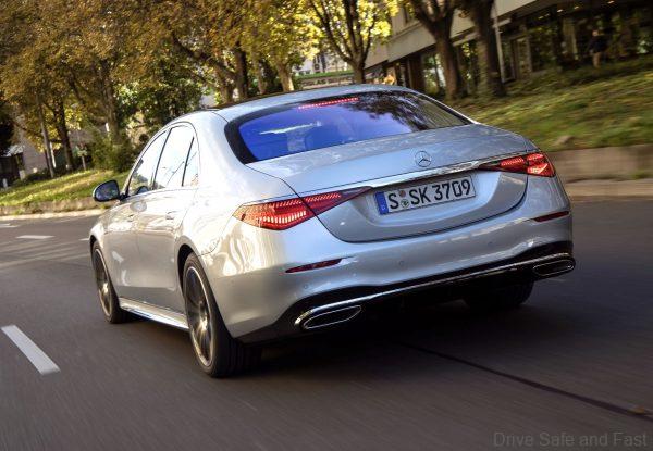 Mercedes S-Class 2021 World Luxury Car Award