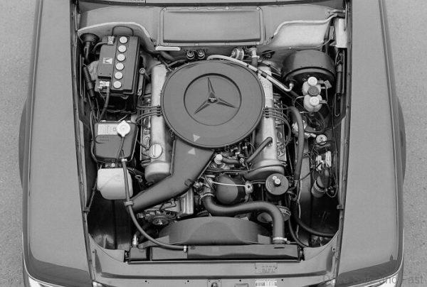 Mercedes-Benz V8