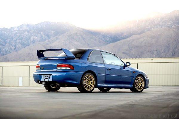 Subaru Impreza 22B STi_rear