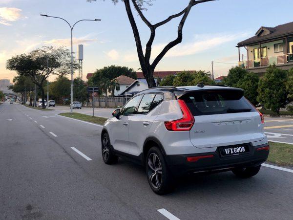 Volvo XC40 Recharge Crossover_rear