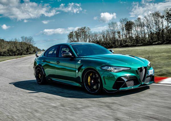 Alfa Romeo Giulia_2021