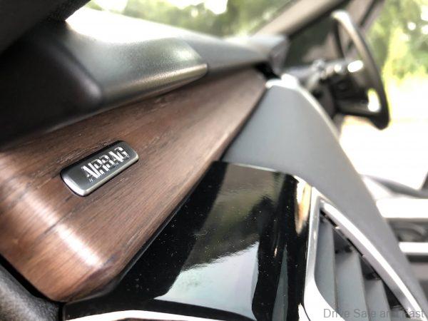 Land Rover Discovery TD6 HSE_real wood