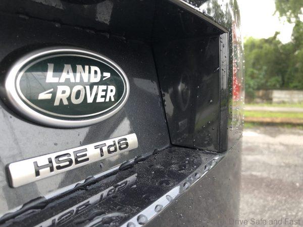Land Rover Discovery TD6 HSE_badge