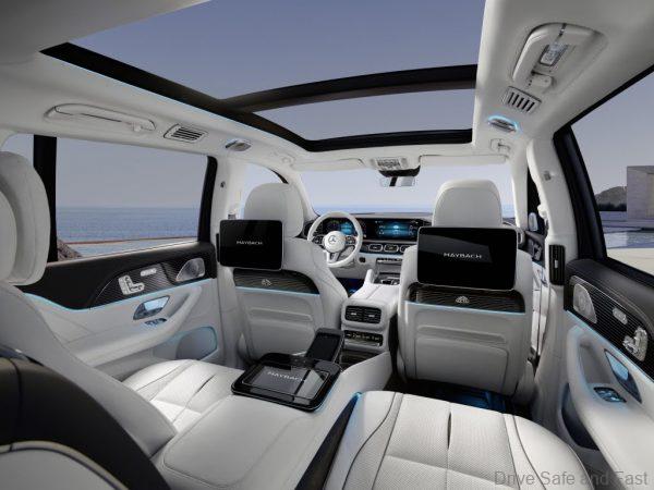 Maybach rear seat comfort_white