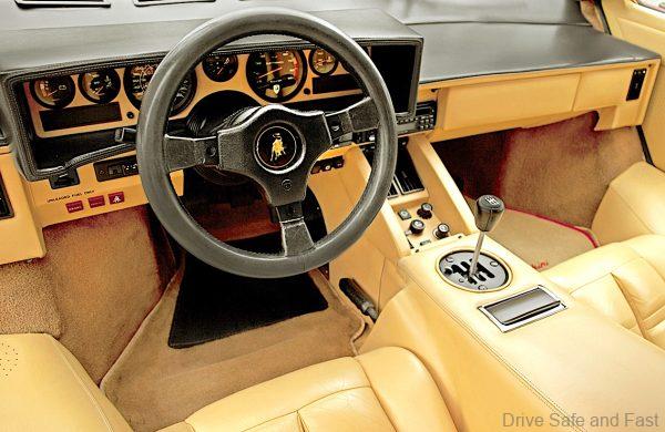Lamborghini Countach cockpit
