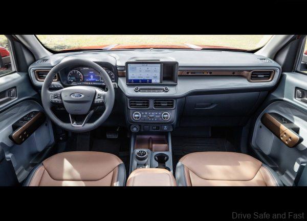 Ford Maverick cabin in full