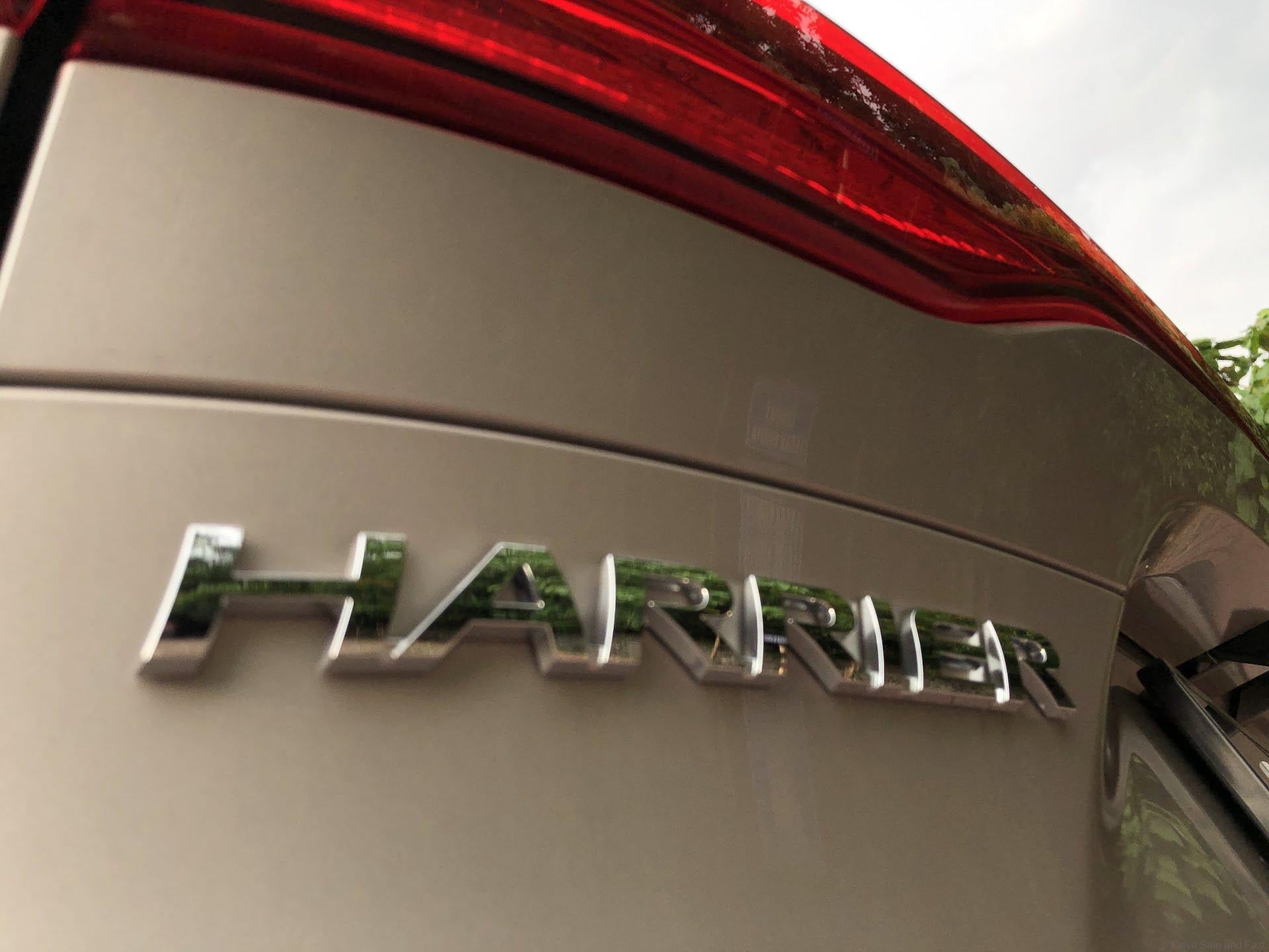 Toyota Harrier 2 0l Luxury Suv Drive Impressions Toyota Harrier 2 0l Luxury Suv Drive Impressions