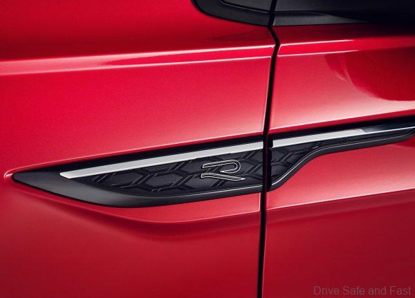 VW Taigo R Line fender