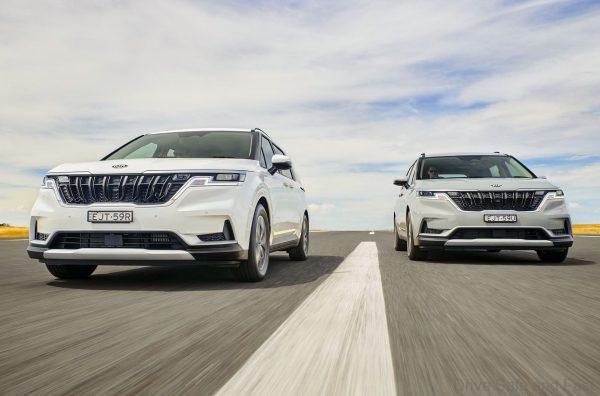 Kia Carnival Hybrid_2022_PHEV