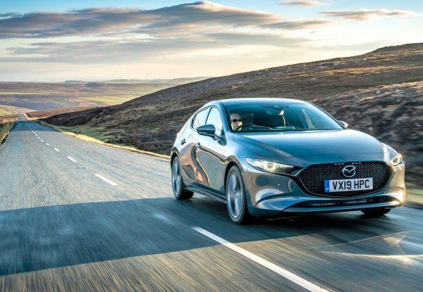 Mazda 3_recall_steering wheel_2021