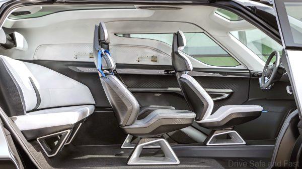 Porsche MPV_Vision Renndienst_cabin seats