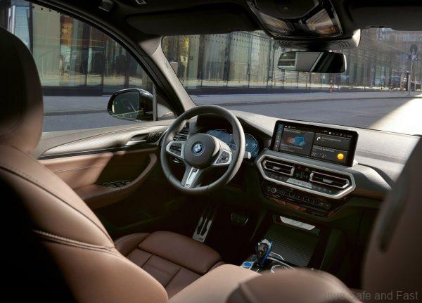 2022 BMW iX3 M Sport dashboard