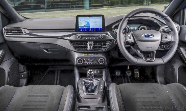 Ford Focus ST Edition_cabin