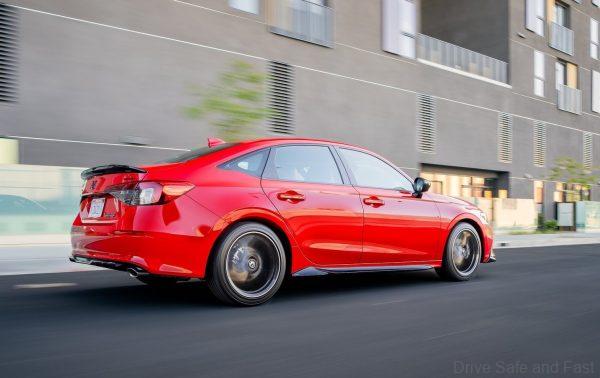Honda Civic 2022 Model Unveiled In Thailand_rear