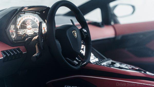 2021 Lamborghini Countach LPI 800-4 steering wheel