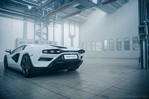 2021 Lamborghini Countach LPI 800-4 rear