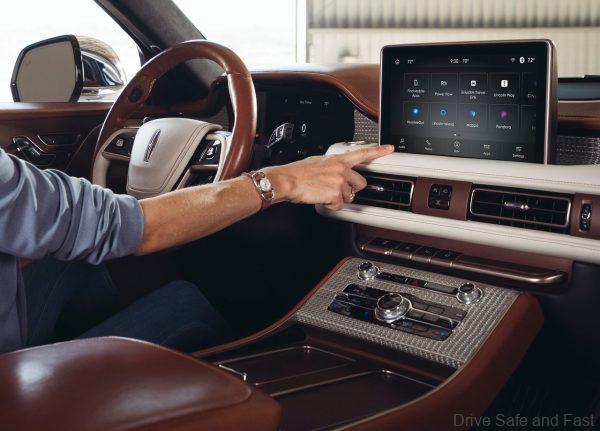 Lincoln Aviator Shinola Concept dashboard