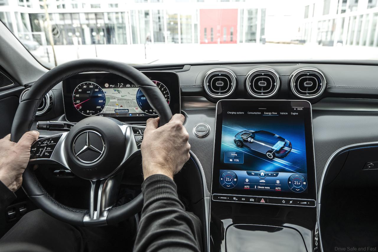 Mercedes Shows Its Next Generation C-Class Cockpit Screens