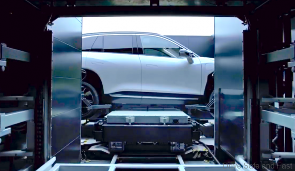 EV Battery Swapping In Progress