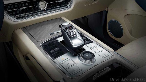 gear selector of Tank 500