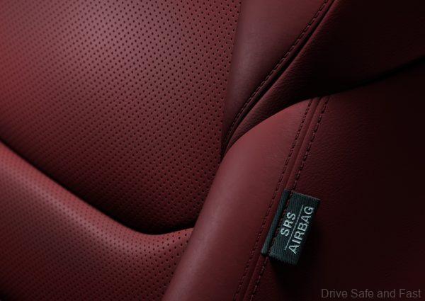 2021 Mazda CX-9 Ignite Edition burgundy seats
