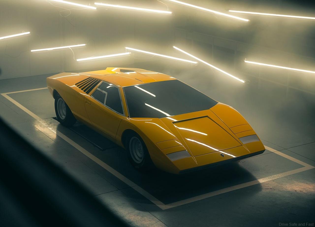 Lamborghini LP 500 Reconstruction front