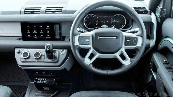 2020 Land Rover Defender Dashboard