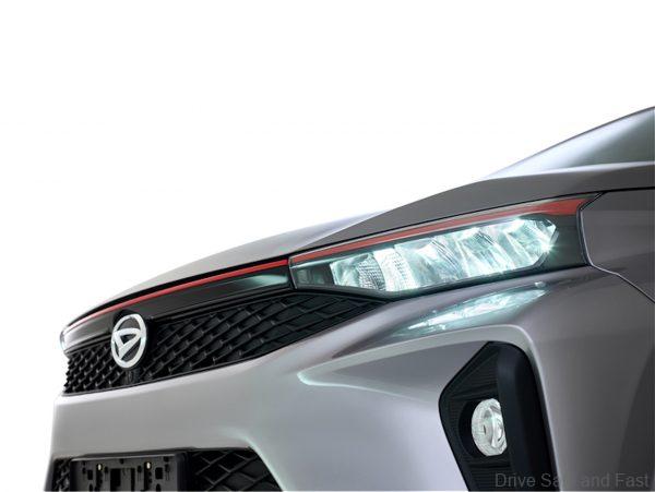 Daihatsu XENIA and Perodua Alza headlights