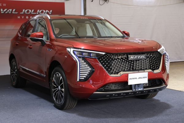 chinese SUVs like the Haval Jolion are coming to take on Japanese rivals