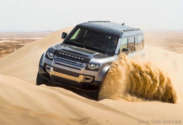 Land Rover Defender sand dune
