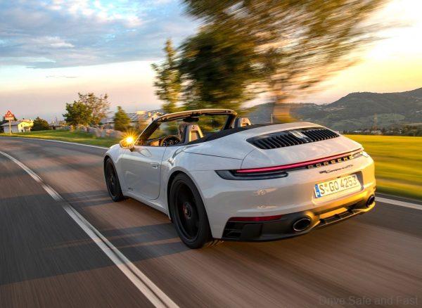 Porsche 911 Cabrio_carrera