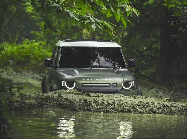 Land Rover Defender_2020 mud