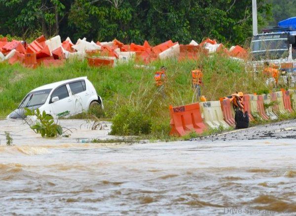 Perodua Service Outlets_Flooded Cars