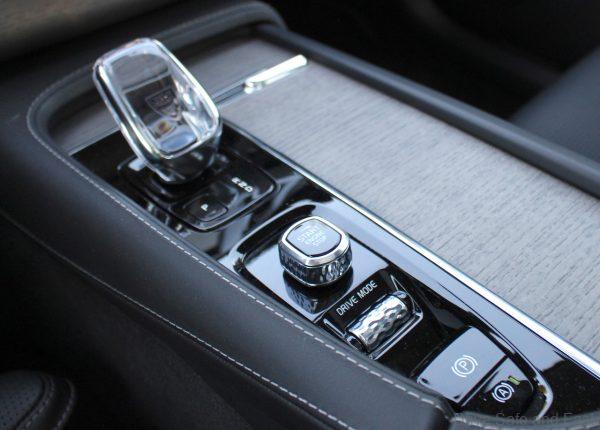 Volvo Cars gearshift unique