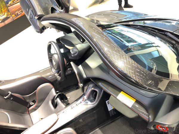 McLaren Elva Roadster