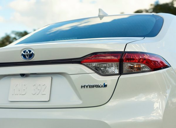 Hybrid Vehicle Sales Soaring In US Despite Push For EVs