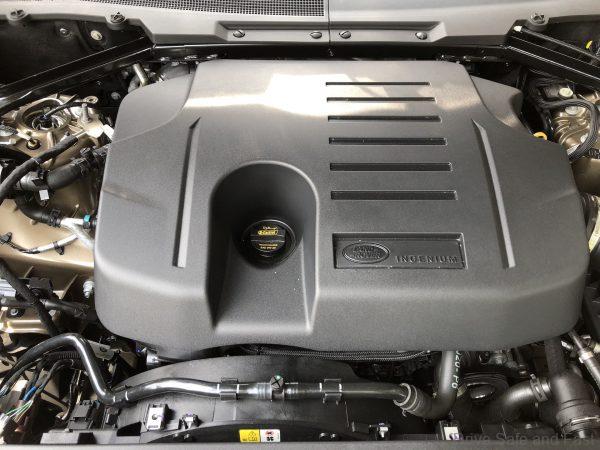 Land Rover Defender P400 engine