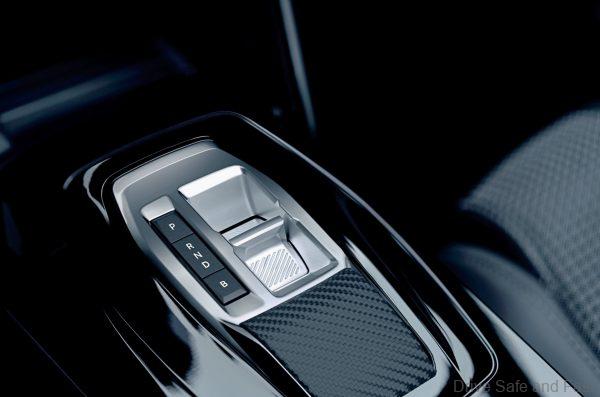 Peugeot 208 gear selector auto