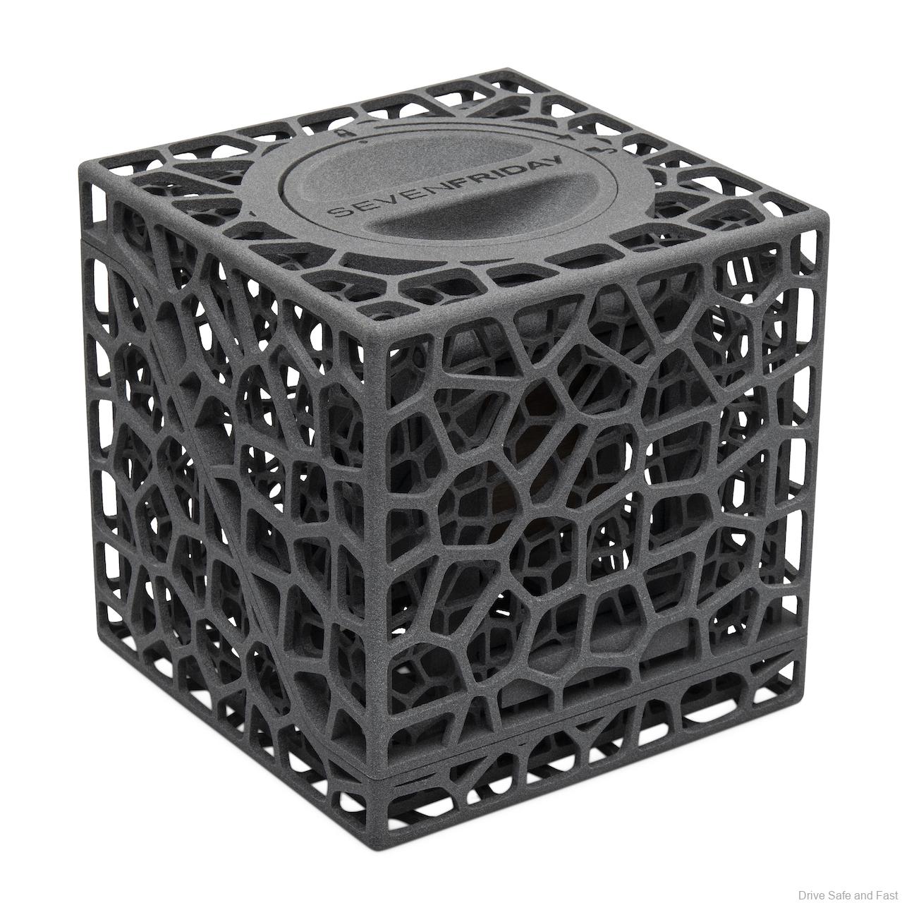 SEVENFRIDAY FREE-D Packaging