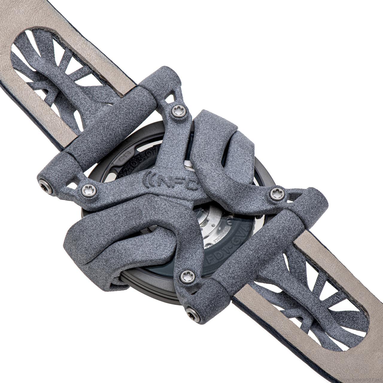 SEVENFRIDAY FREE-D rear