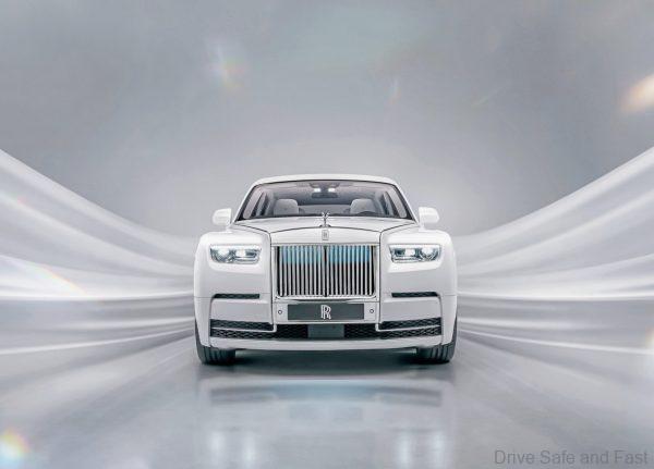 rolls royce phantom platino front