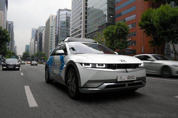 Hyundai IONIQ 5 RoboRide Driverless Taxi Pilot Begins In Gangnam District