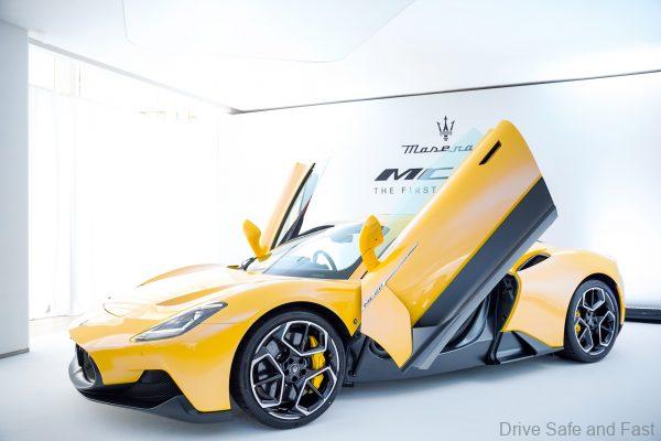 Maserati MC20 with butterfly doors up