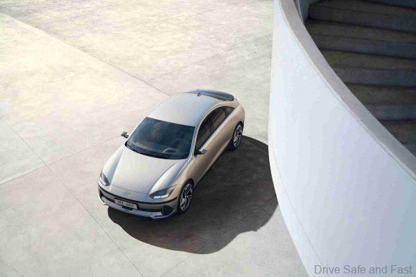 Hyundai IONIQ 6 top down