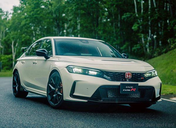 All-New Honda Civic Type R Debuts With Strongest VTEC Turbo Ever