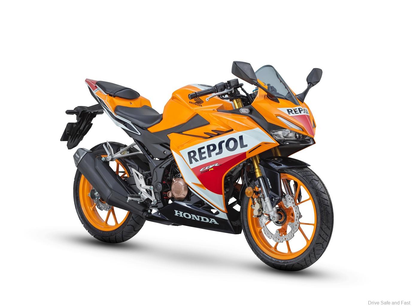  Honda CBR150R Repsol front